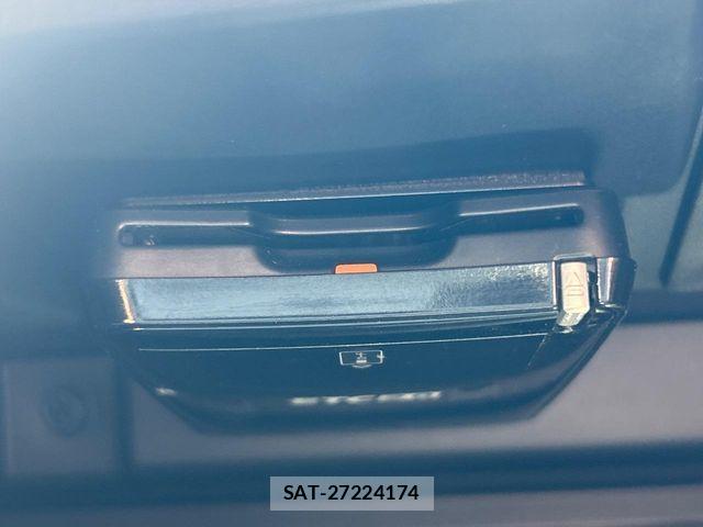 Subaru IMPREZA 2017-06 8036041-5