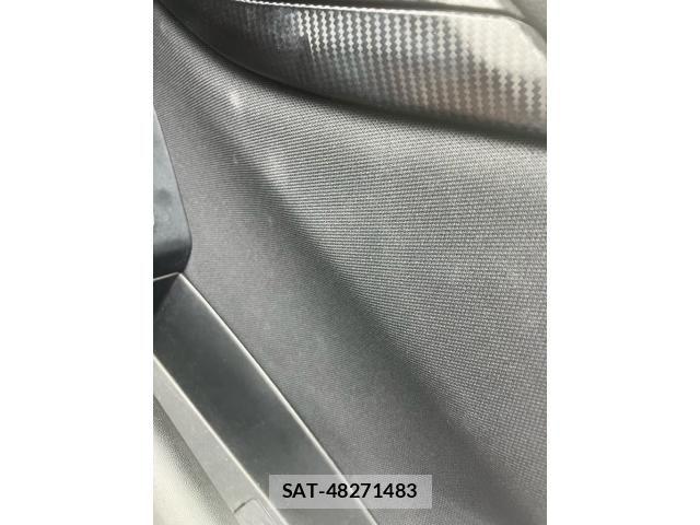 Subaru IMPREZA 2017-01 8036050-26