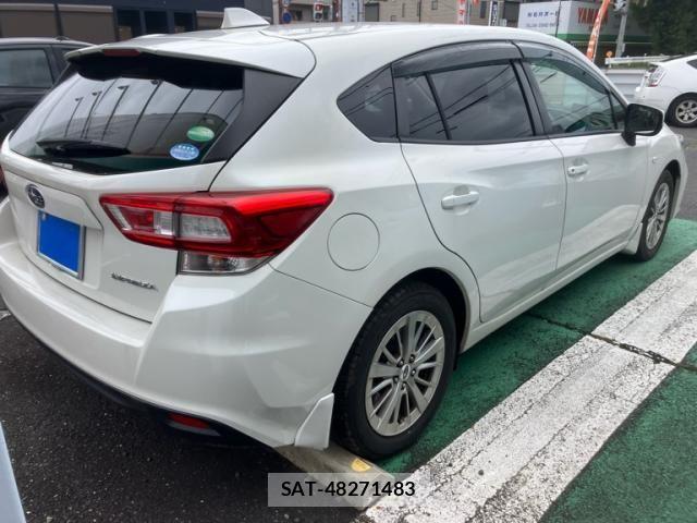 Subaru IMPREZA 2017-01 8036050-2