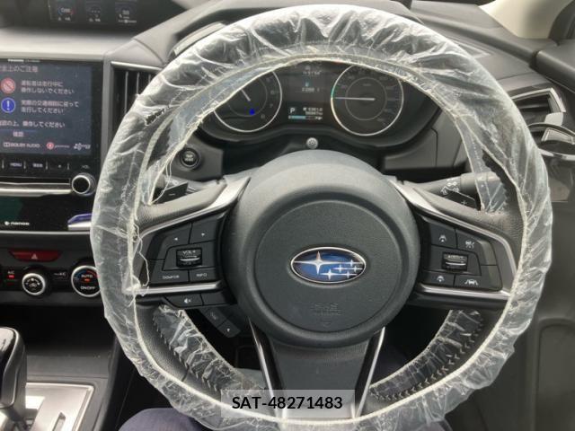 Subaru IMPREZA 2017-01 8036050-6