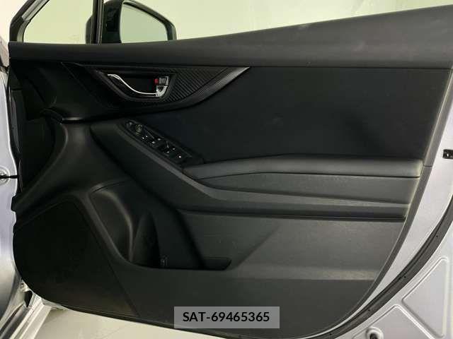 Subaru IMPREZA 2018-05 8074091-13