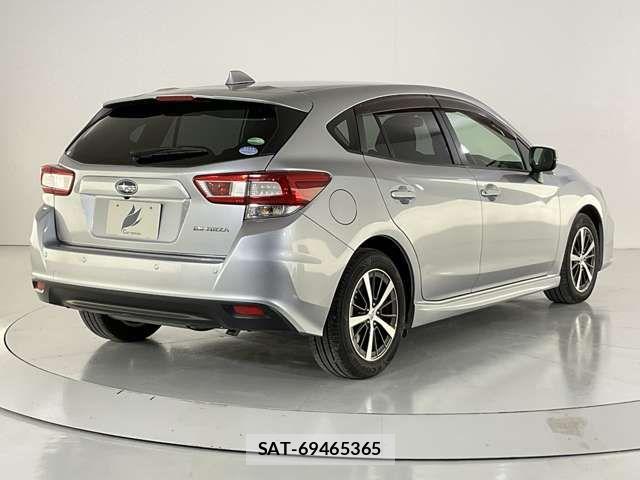 Subaru IMPREZA 2018-05 8074091-5