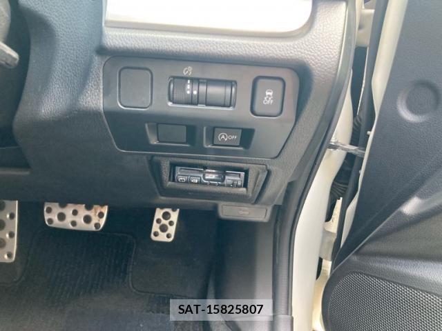 Subaru IMPREZA 2015-11 8099711-17