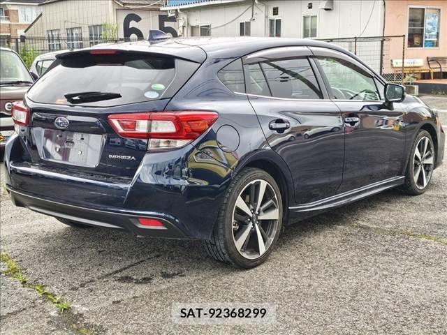 Subaru IMPREZA 2017-07 8099704-3
