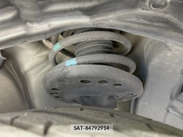 Subaru IMPREZA 2017-12 8099705-19