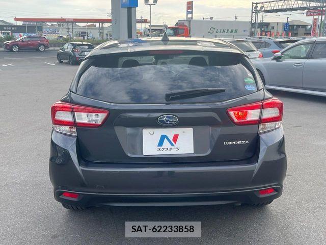 Subaru IMPREZA 2017-01 8099708-16
