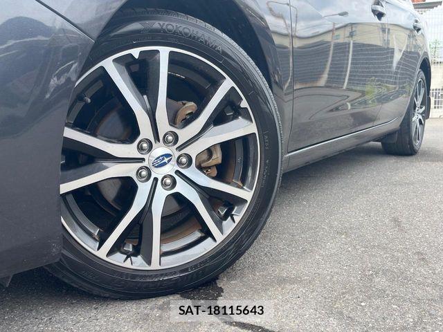 Subaru IMPREZA 2018-01 8099707-12