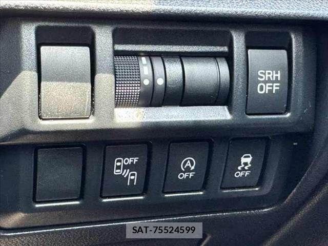 Subaru IMPREZA 2017-11 8099709-4