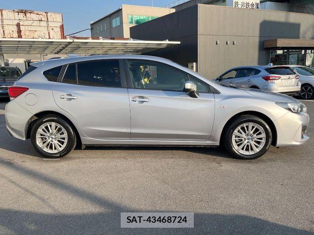 Subaru IMPREZA 2017-06 8099710-14