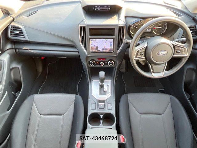 Subaru IMPREZA 2017-06 8099710-1
