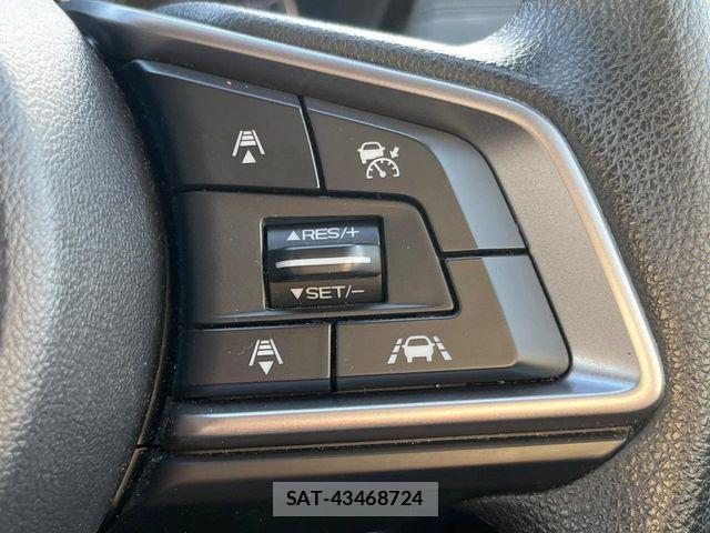 Subaru IMPREZA 2017-06 8099710-6