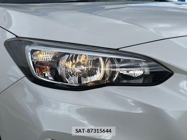 Subaru IMPREZA 2017-07 8207956-9