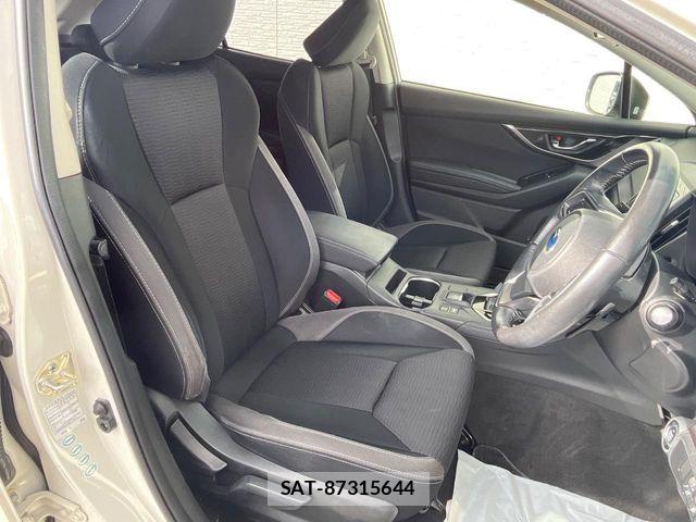 Subaru IMPREZA 2017-07 8207956-10