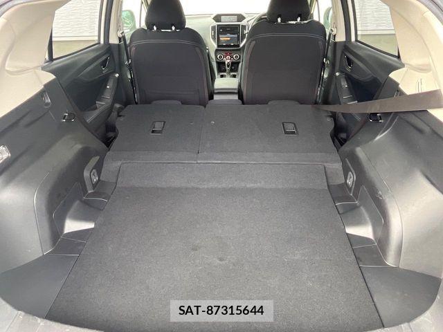 Subaru IMPREZA 2017-07 8207956-12