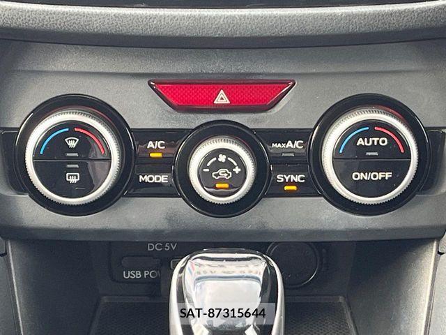 Subaru IMPREZA 2017-07 8207956-5