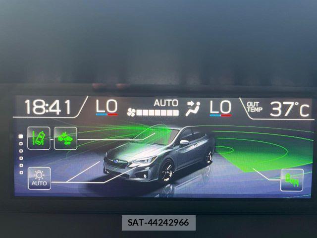 Subaru IMPREZA 2017-07 8230385-2