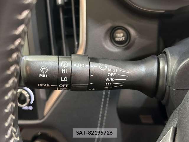 Subaru IMPREZA 2018-03 8245471-12
