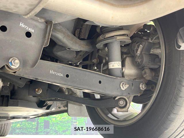 Subaru IMPREZA 2019-08 8245474-19