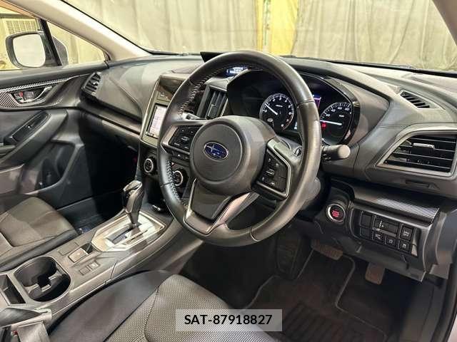 Subaru IMPREZA 2018-10 8245475-9