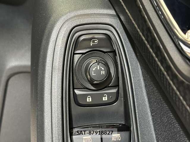 Subaru IMPREZA 2018-10 8245475-17