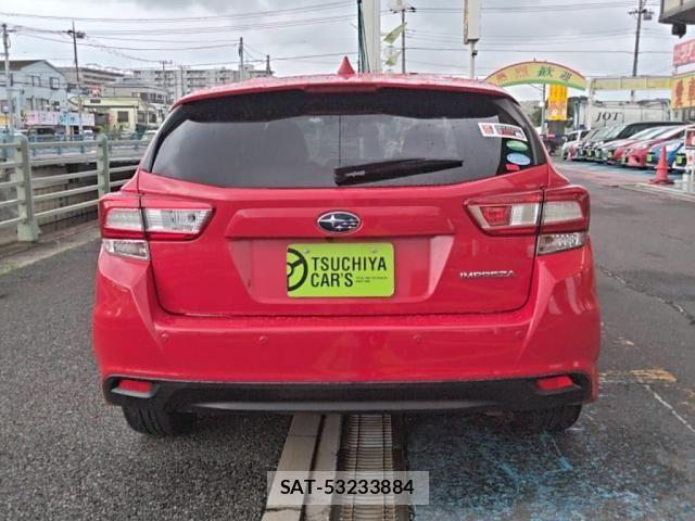 Subaru IMPREZA 2018-03 8245472-9