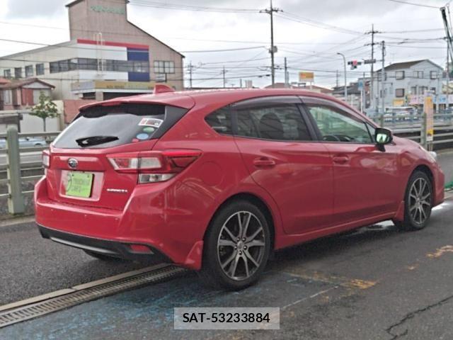 Subaru IMPREZA 2018-03 8245472-1