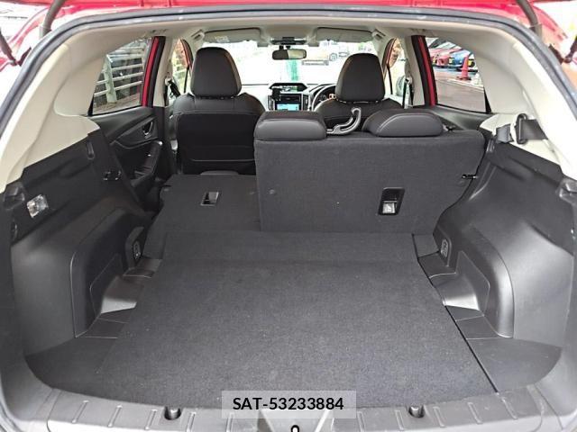 Subaru IMPREZA 2018-03 8245472-25