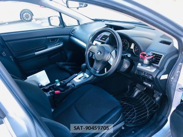 Subaru IMPREZA 2015-08 8314850-6