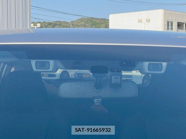 Subaru IMPREZA 2018-06 8336263-3