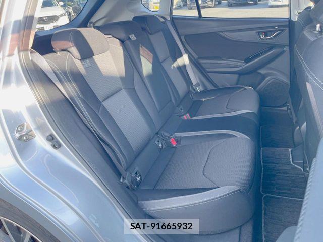 Subaru IMPREZA 2018-06 8336263-8