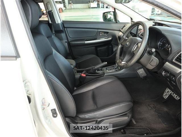 Subaru IMPREZA 2015-05 8336266-12