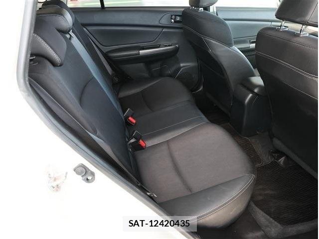 Subaru IMPREZA 2015-05 8336266-13