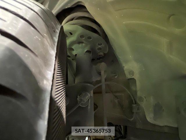 Subaru IMPREZA 2018-10 8336259-19