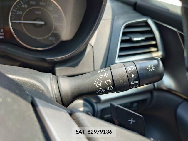 Subaru IMPREZA 2018-01 8354706-20