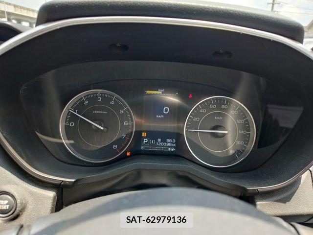 Subaru IMPREZA 2018-01 8354706-21