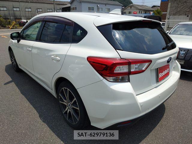 Subaru IMPREZA 2018-01 8354706-2