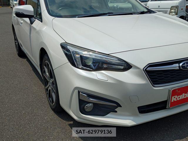 Subaru IMPREZA 2018-01 8354706-3