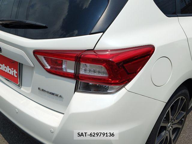 Subaru IMPREZA 2018-01 8354706-6