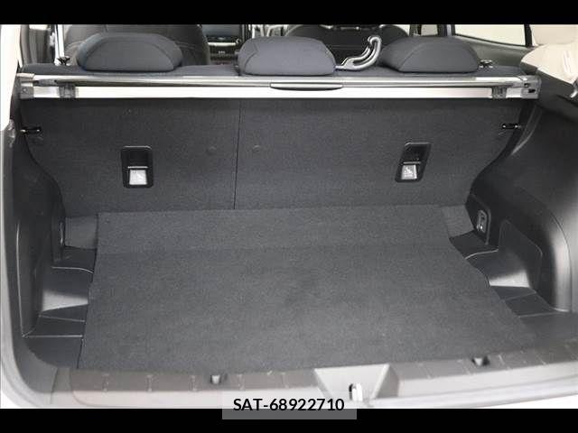Subaru IMPREZA 2017-04 8366381-13