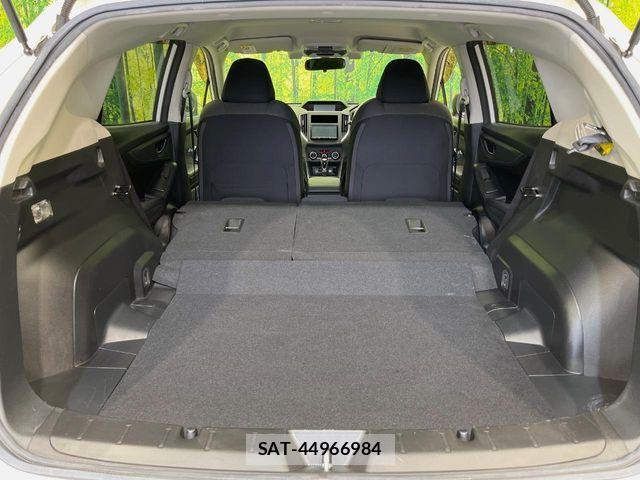 Subaru IMPREZA 2017-06 8366383-9