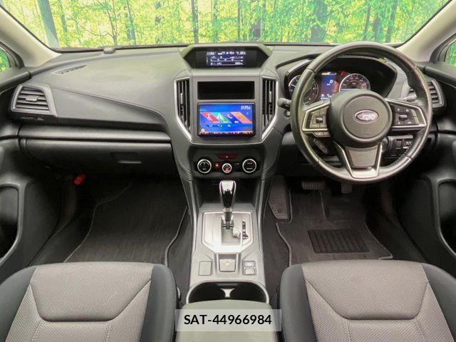 Subaru IMPREZA 2017-06 8366383-1