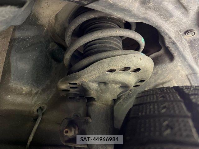 Subaru IMPREZA 2017-06 8366383-19