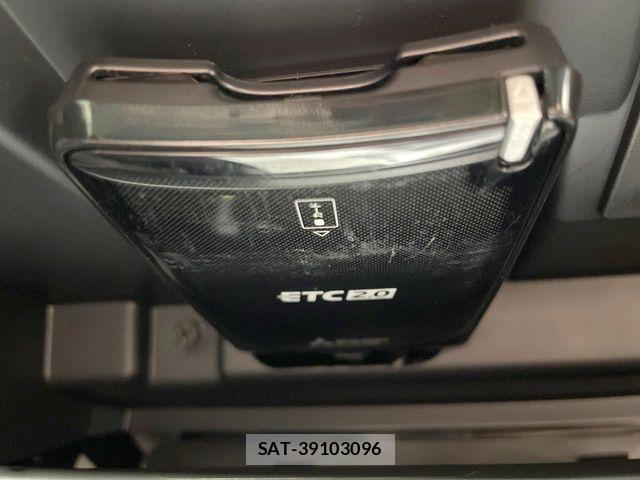 Subaru IMPREZA 2017-12 8366382-6