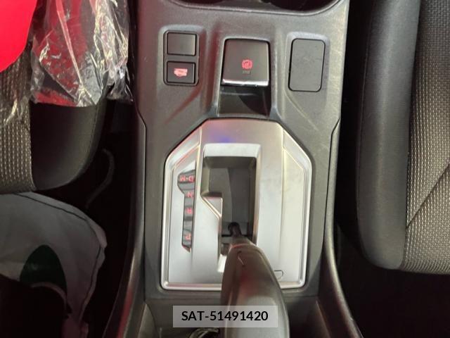 Subaru IMPREZA 2018-04 8412943-22