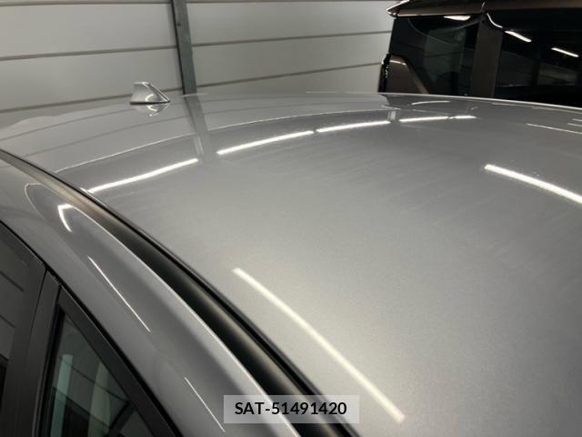 Subaru IMPREZA 2018-04 8412943-4