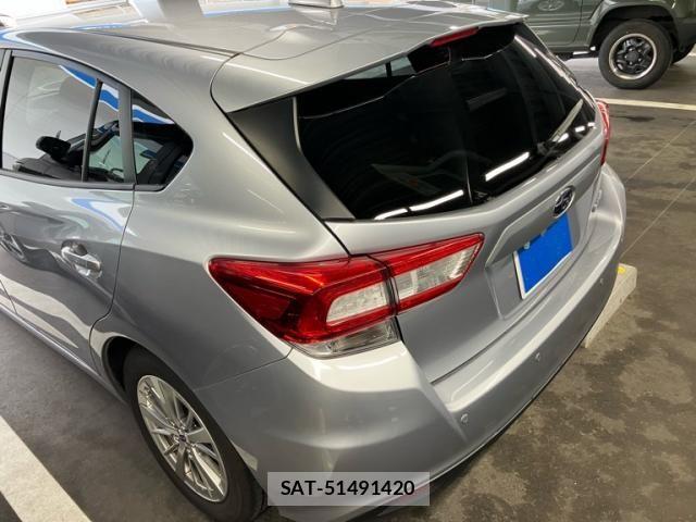 Subaru IMPREZA 2018-04 8412943-6