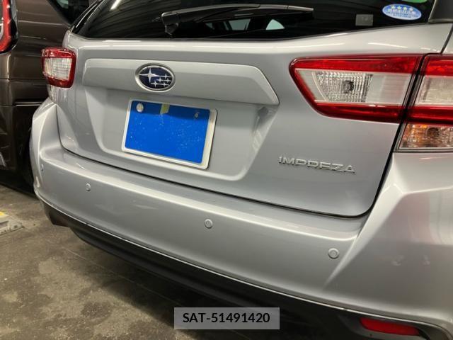 Subaru IMPREZA 2018-04 8412943-7