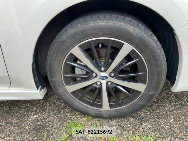 Subaru IMPREZA 2018-08 8412944-10