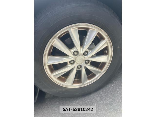 Subaru IMPREZA 2012-03 8457694-5