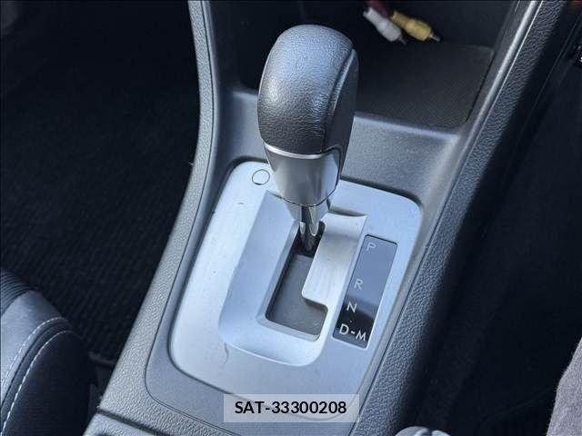 Subaru IMPREZA 2012-06 8562202-24
